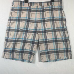 Snake Eyes Dry 18 Plaid Shorts Size 38